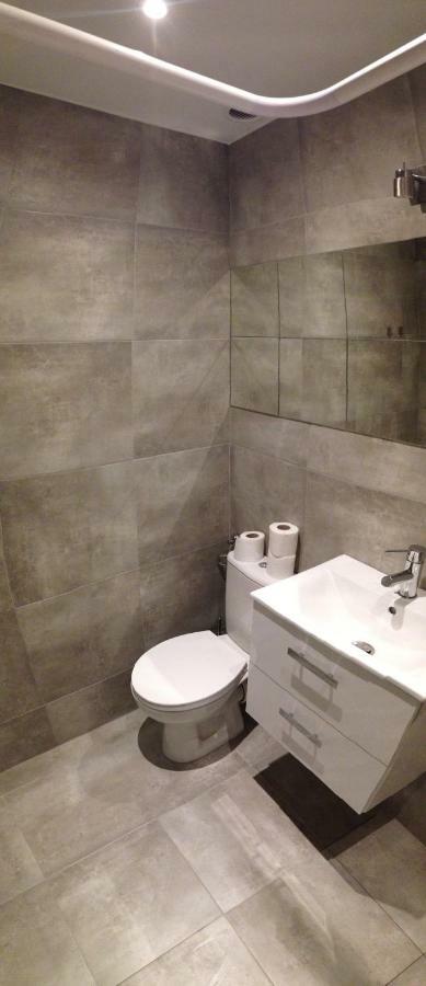 Lovely Bubbly Apartment Cracovia Esterno foto